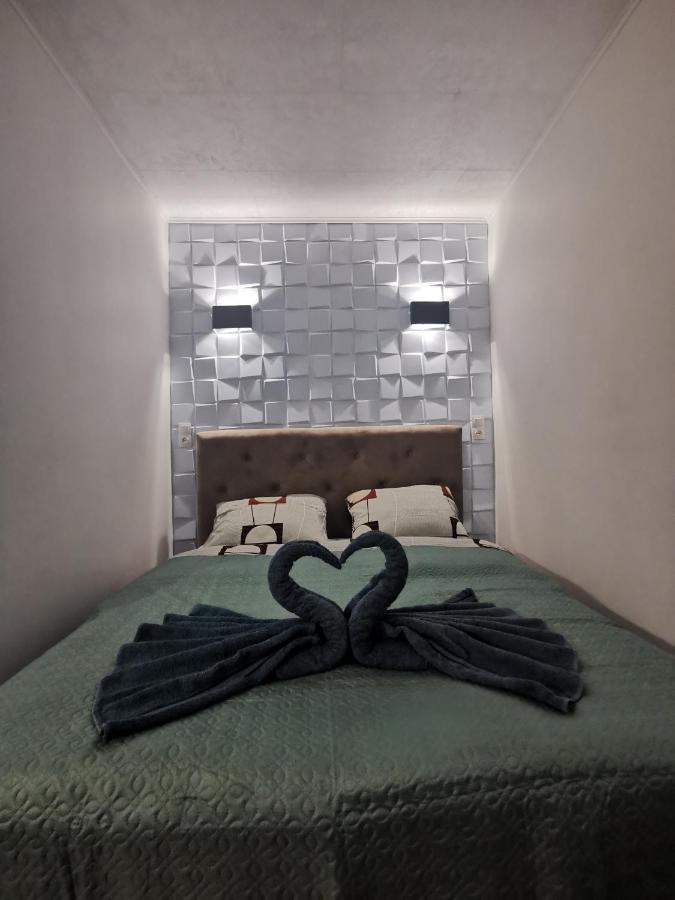 R&J Apartment II Паневежис Екстер'єр фото